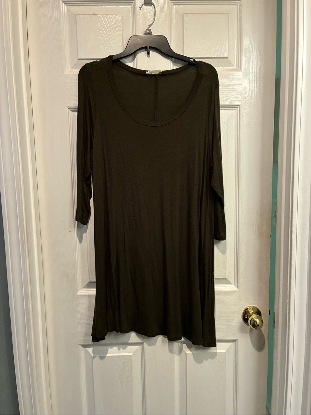 Women's Olive Green Scoop Neck Tunic Top